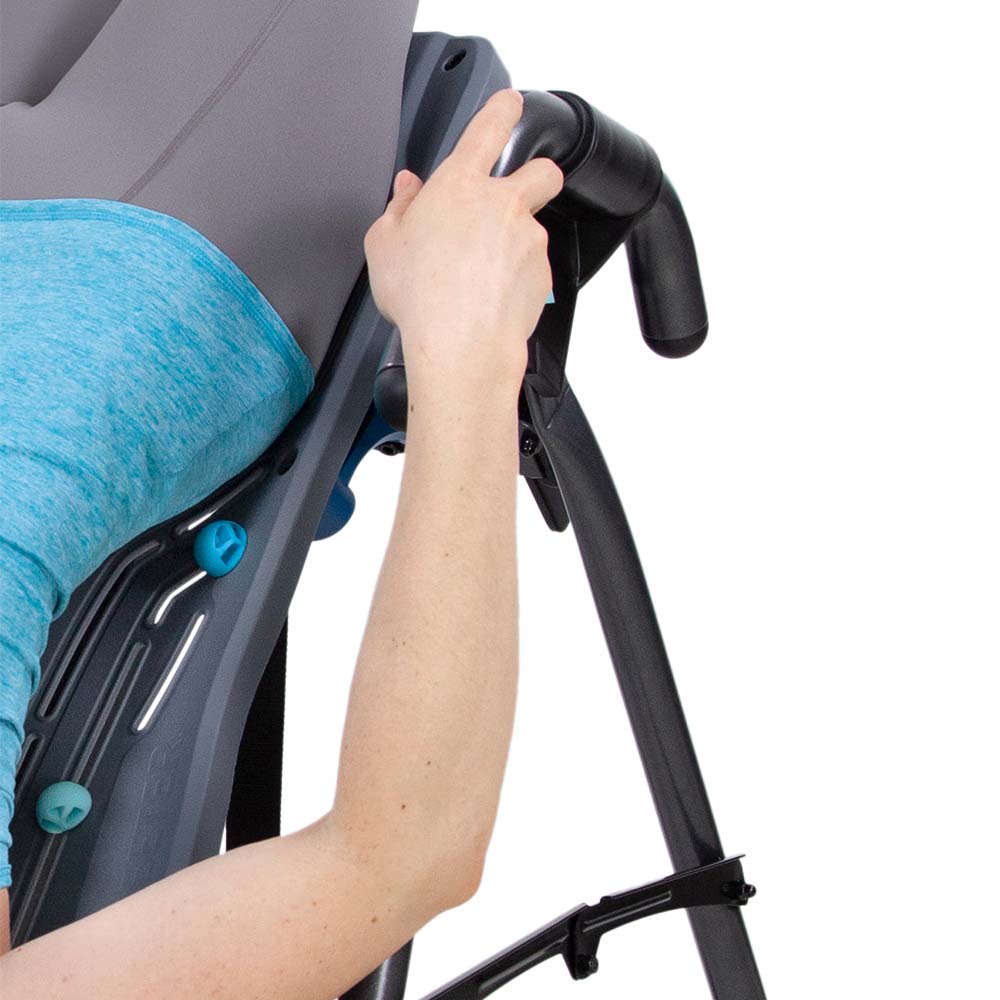 Stretch assist handle
